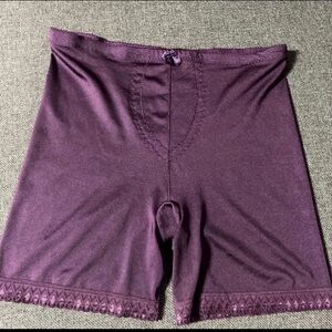 Vintage plum color shorts